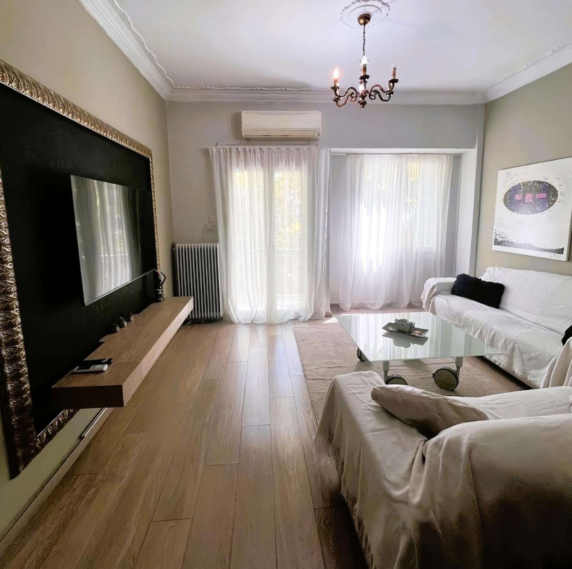 2 Bedrooms Center Apart Pátra Kültér fotó